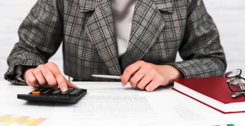 Legal pay stub guide explaining rules and compliance requirements